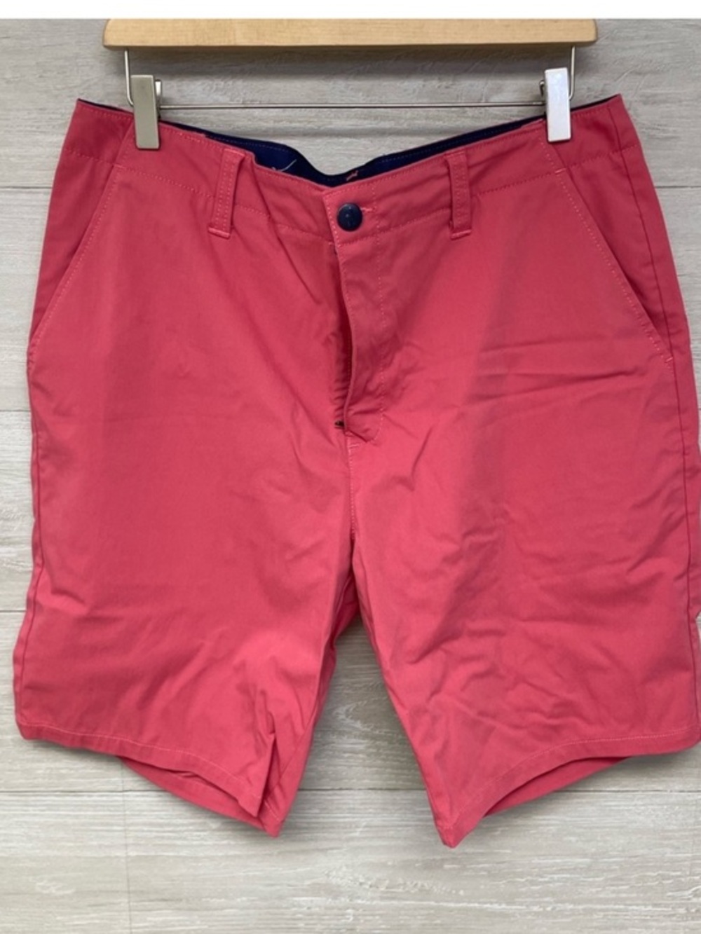 johnnie-O prep-formance shorts Size 36 Salmon Hot pink